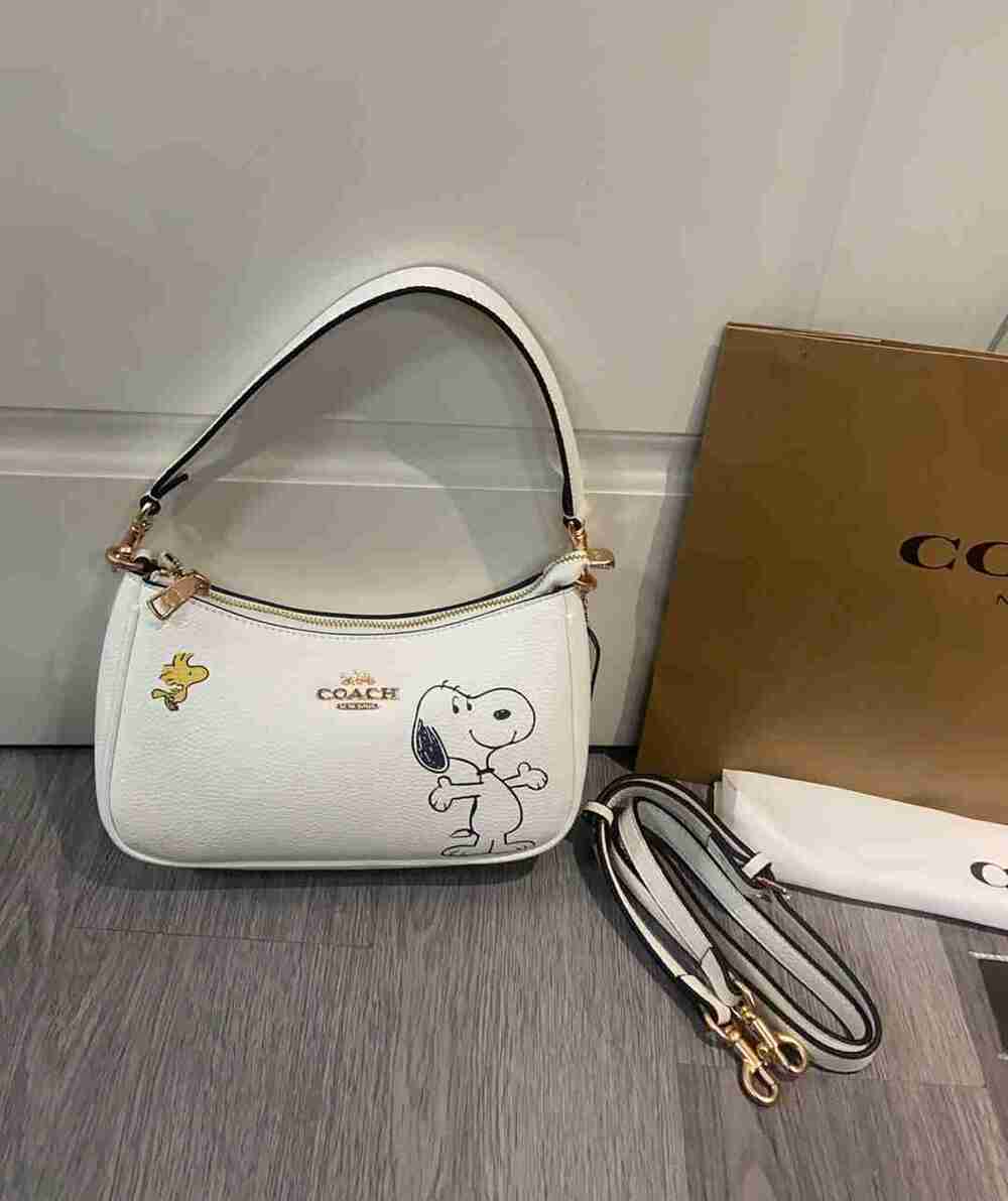 Coach X Peanuts Snoopy Hobo Shoulder Bag